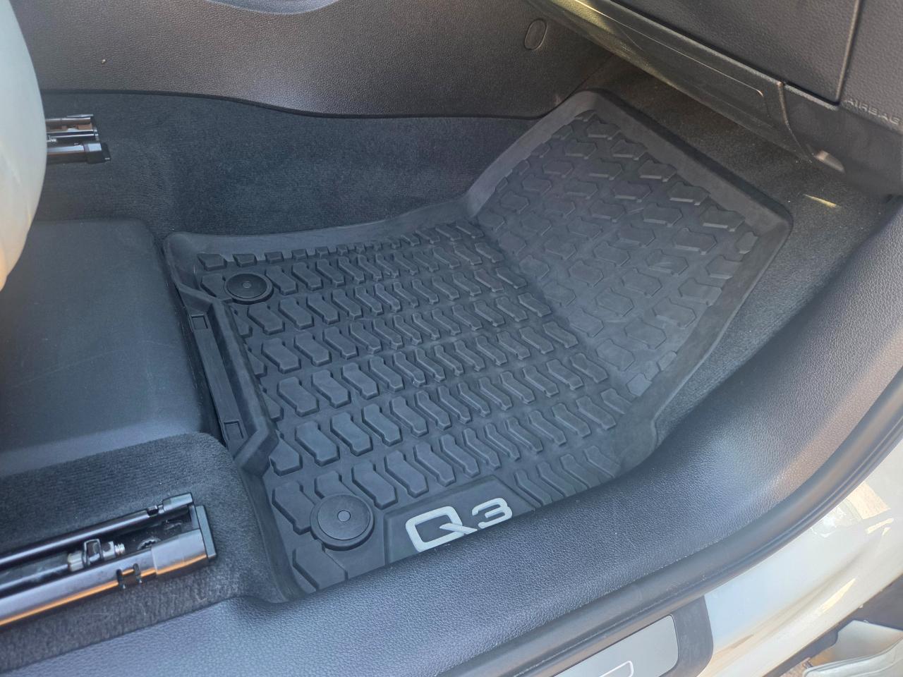 Audi Q3 S line Premium Plus 45 TFSI quattro 2022