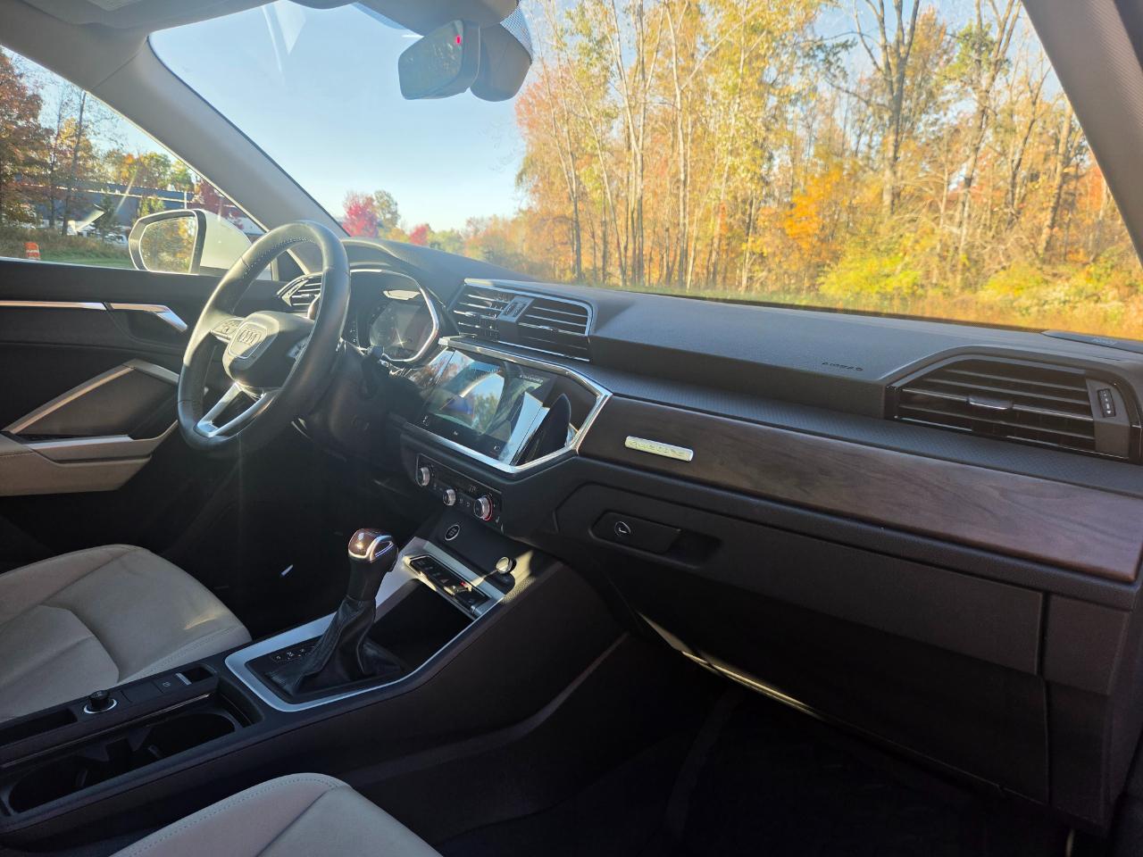 Audi Q3 S line Premium Plus 45 TFSI quattro 2022