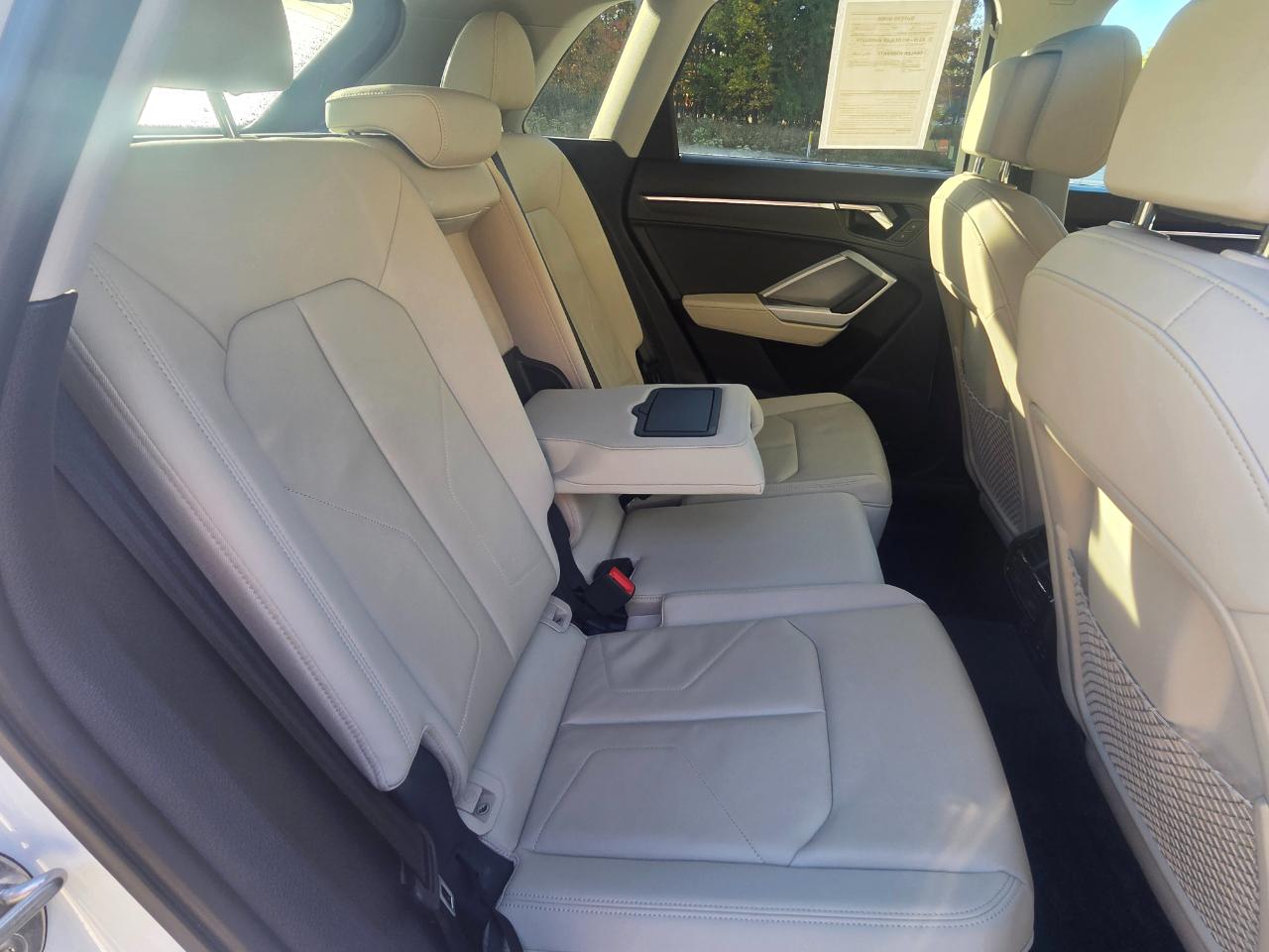 Audi Q3 S line Premium Plus 45 TFSI quattro 2022