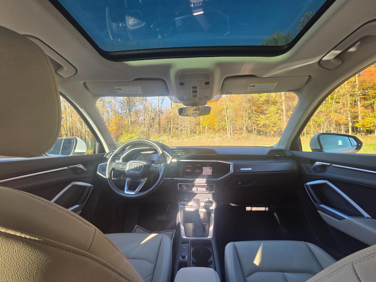 Audi Q3 S line Premium Plus 45 TFSI quattro 2022