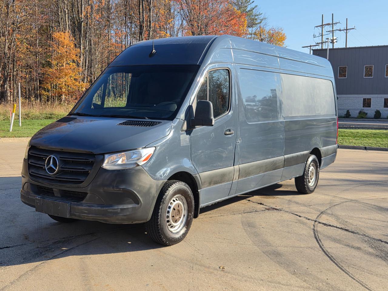 Mercedes-Benz Sprinter Van 2500 High Roof V6 170" RWD 2019