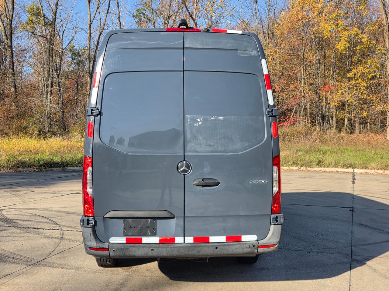 Mercedes-Benz Sprinter Van 2500 High Roof V6 170" RWD 2019