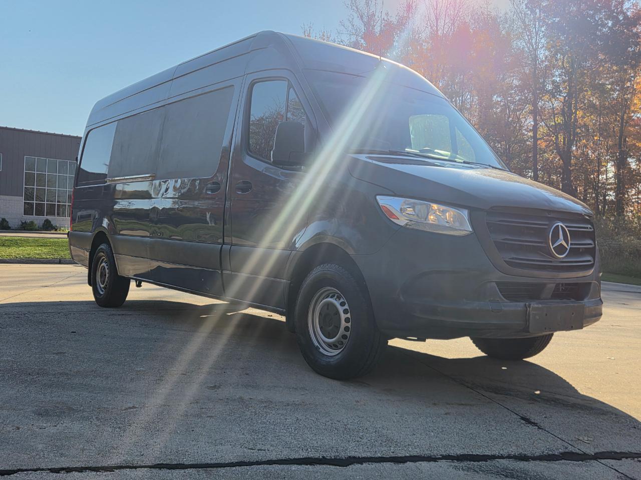Mercedes-Benz Sprinter Van 2500 High Roof V6 170" RWD 2019