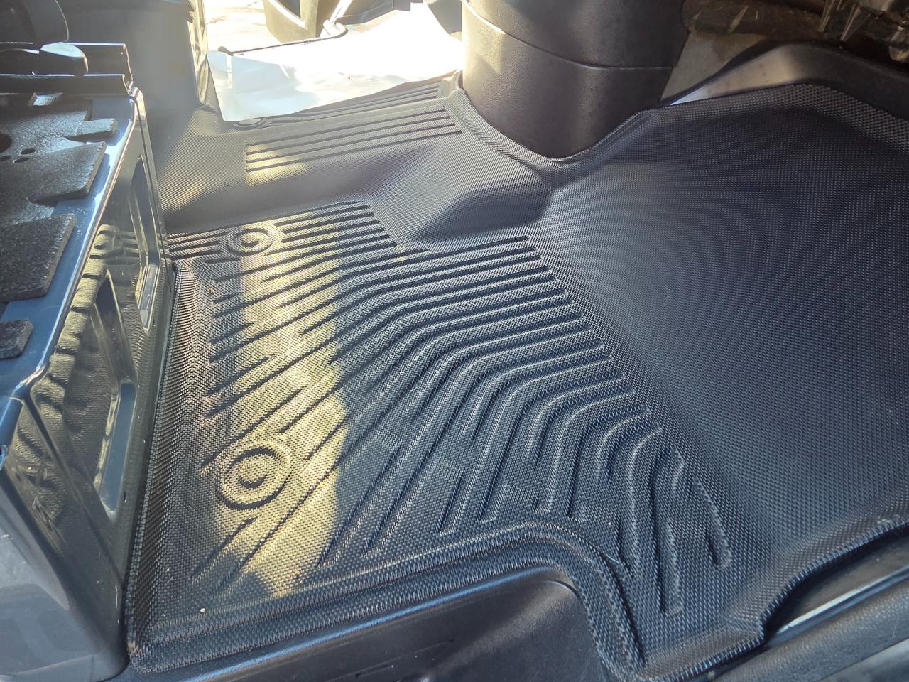 Mercedes-Benz Sprinter Van 2500 High Roof V6 170" RWD 2019