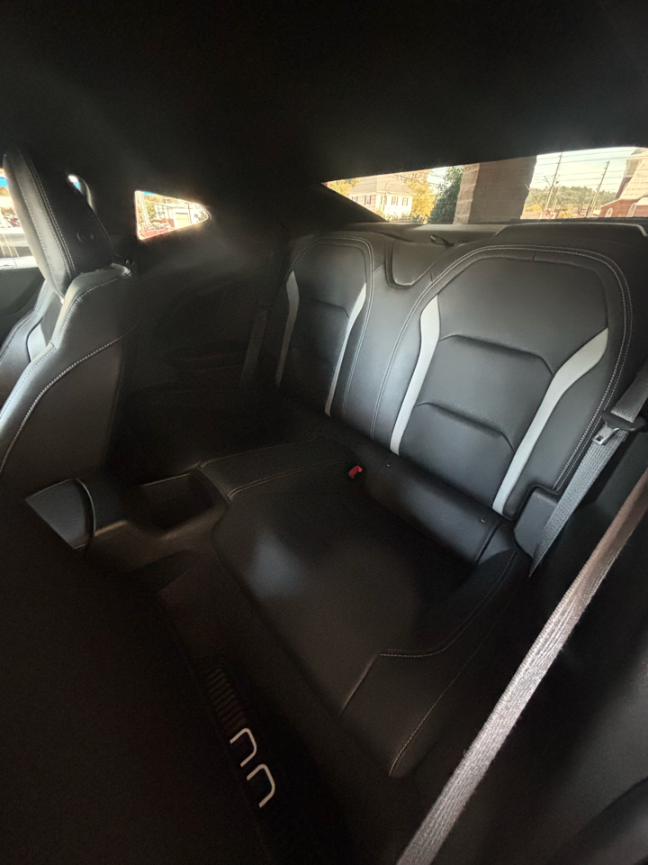 Chevrolet Camaro 2dr Cpe 1SS 2019