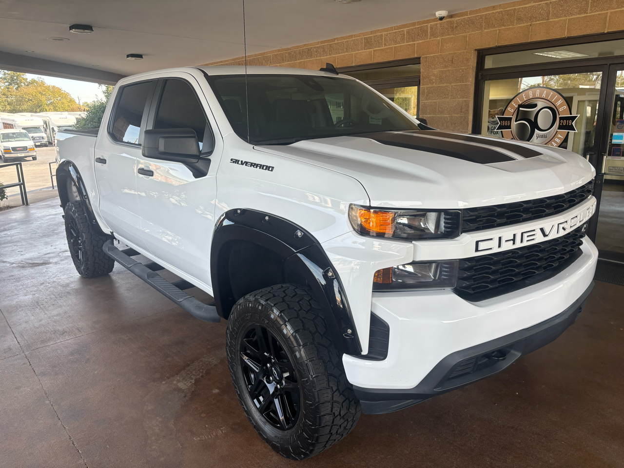 Chevrolet Silverado 1500 LTD 2WD Crew Cab 147" Custom 2022