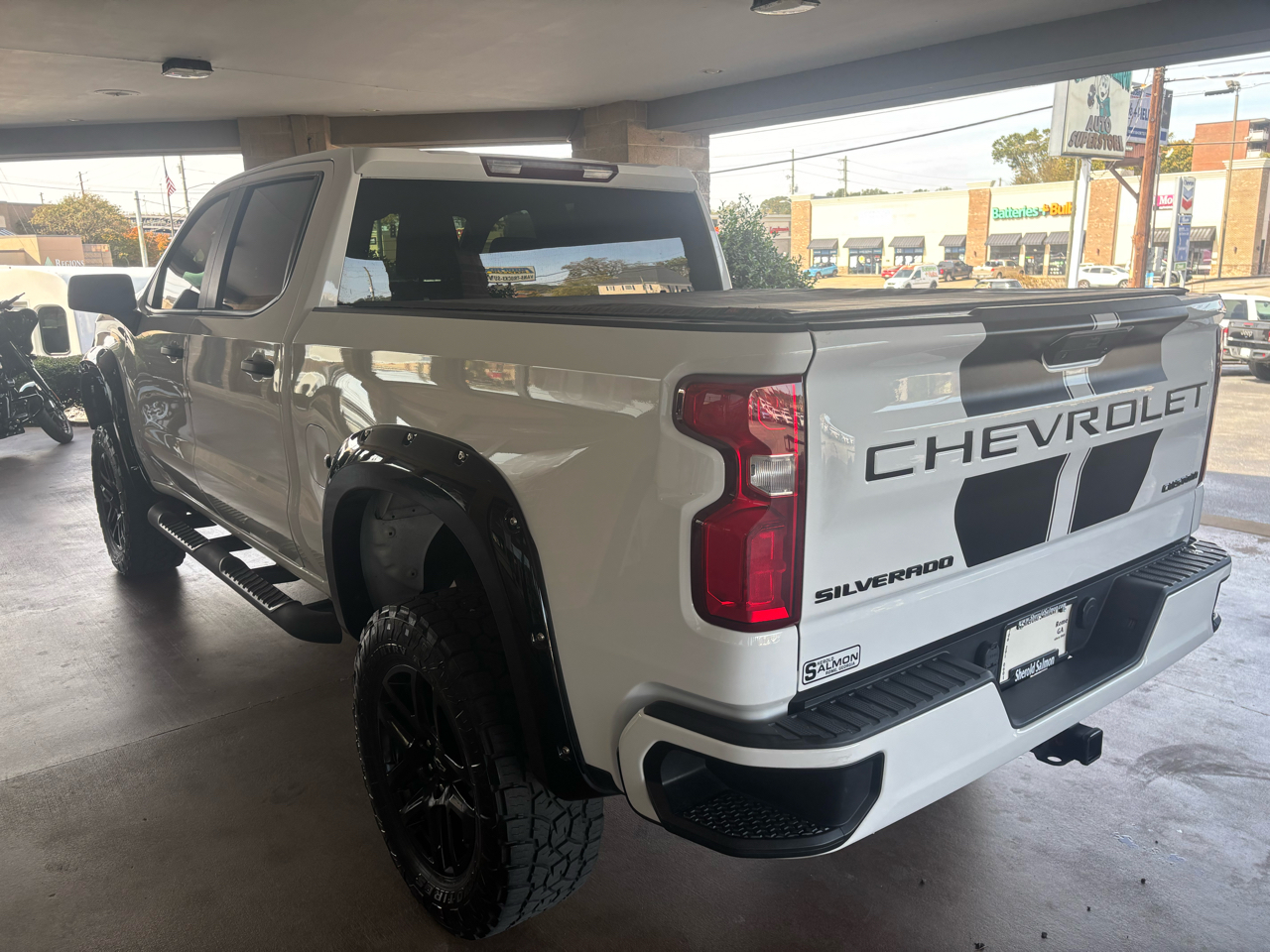 Chevrolet Silverado 1500 LTD 2WD Crew Cab 147" Custom 2022