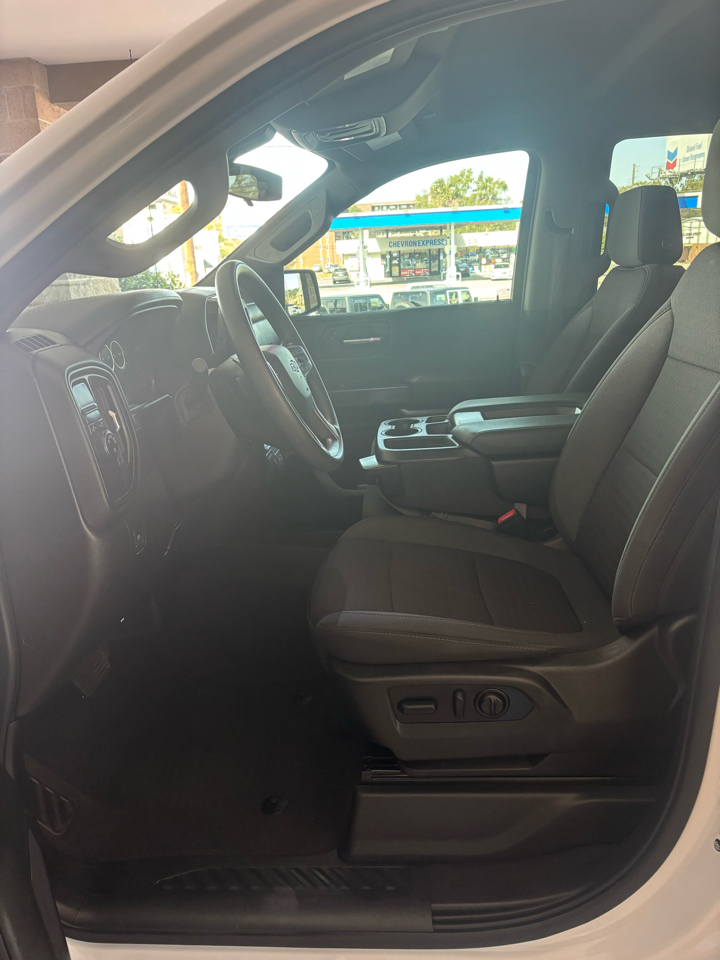 Chevrolet Silverado 1500 LTD 2WD Crew Cab 147" Custom 2022