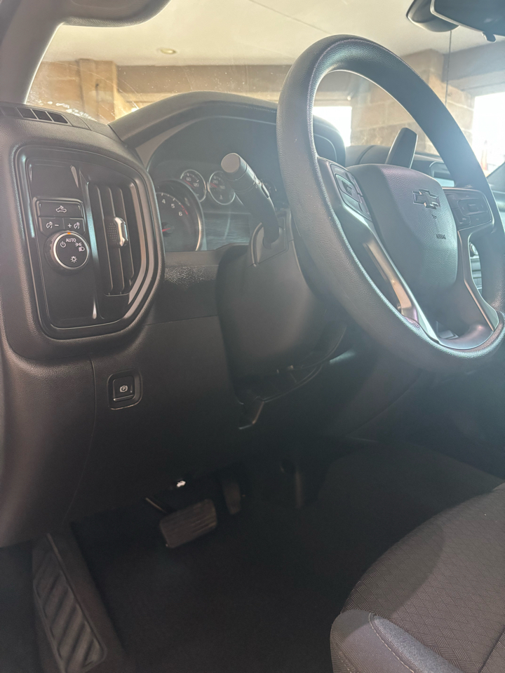 Chevrolet Silverado 1500 LTD 2WD Crew Cab 147" Custom 2022