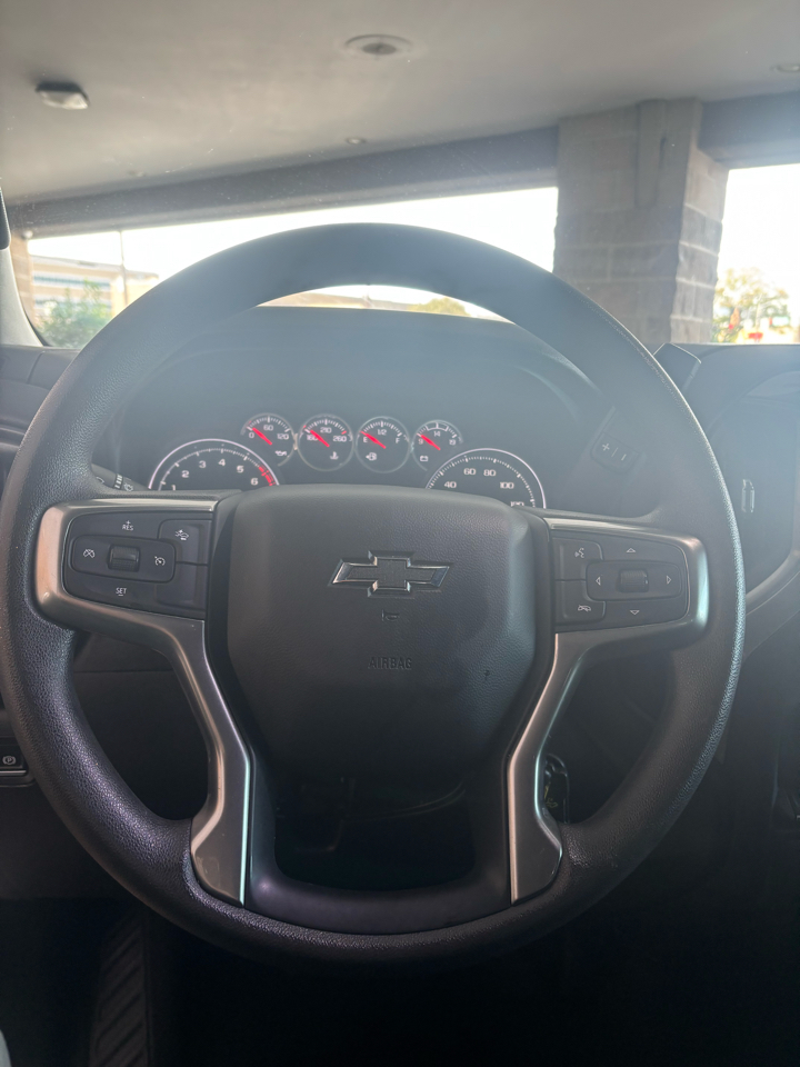 Chevrolet Silverado 1500 LTD 2WD Crew Cab 147" Custom 2022