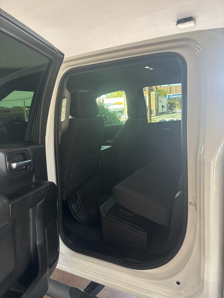 Chevrolet Silverado 1500 LTD 2WD Crew Cab 147" Custom 2022