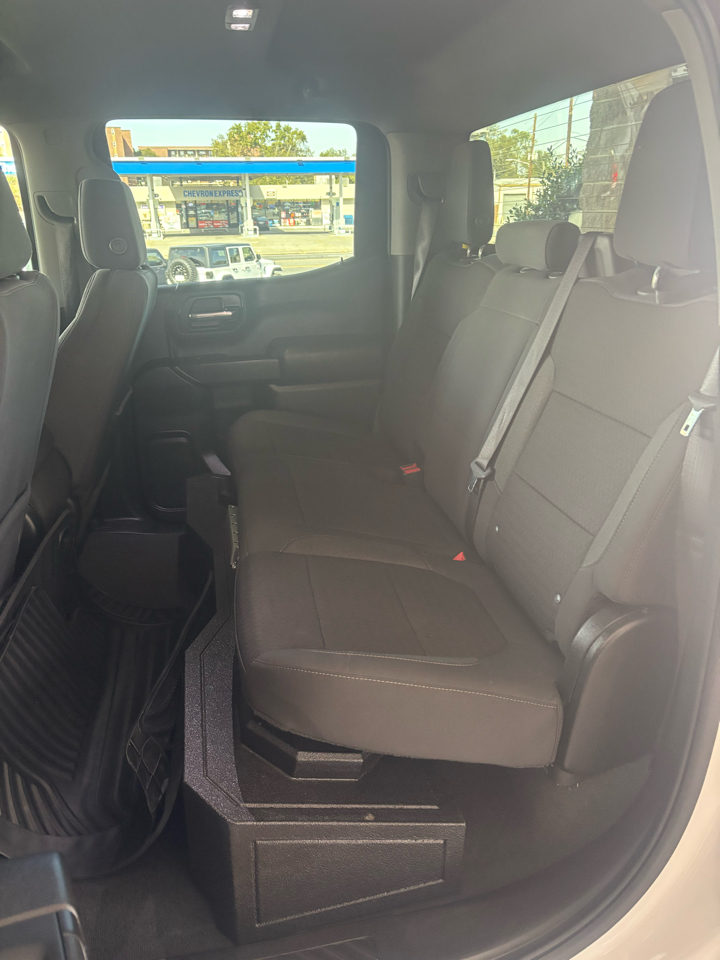 Chevrolet Silverado 1500 LTD 2WD Crew Cab 147" Custom 2022