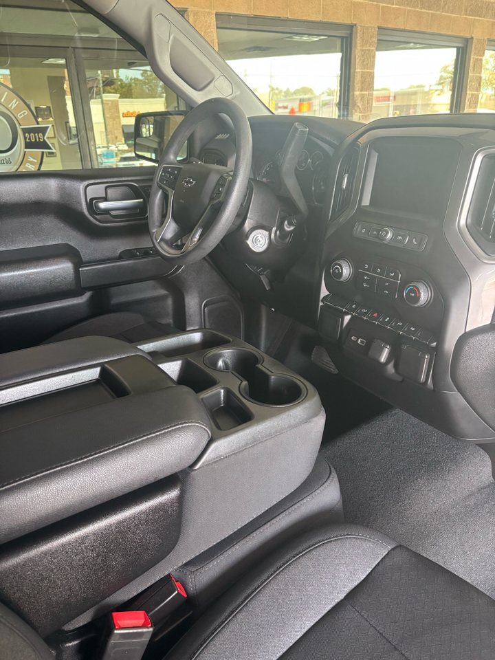 Chevrolet Silverado 1500 LTD 2WD Crew Cab 147" Custom 2022