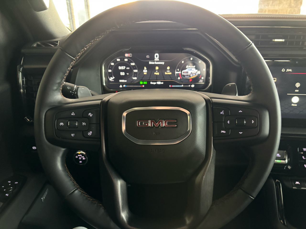 GMC Sierra 1500 4WD Crew Cab 147" AT4 2025