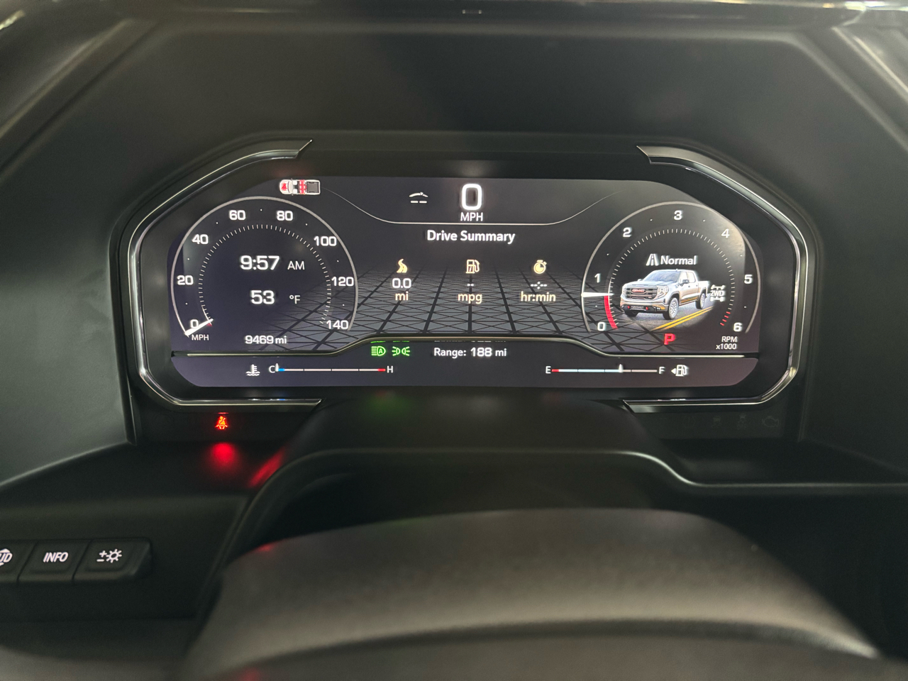 GMC Sierra 1500 4WD Crew Cab 147" AT4 2025