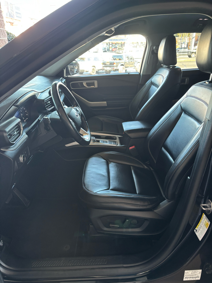 Ford Explorer XLT RWD 2021