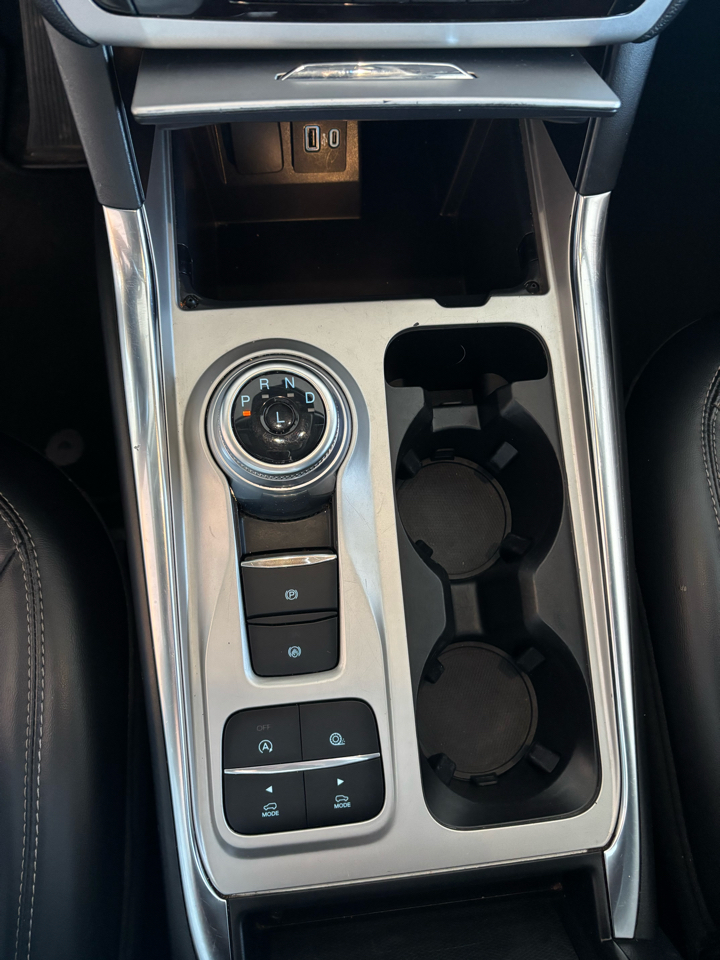 Ford Explorer XLT RWD 2021