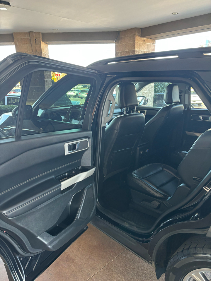 Ford Explorer XLT RWD 2021