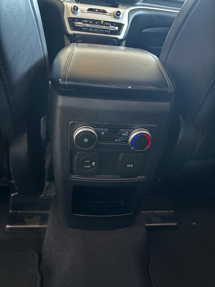 Ford Explorer XLT RWD 2021