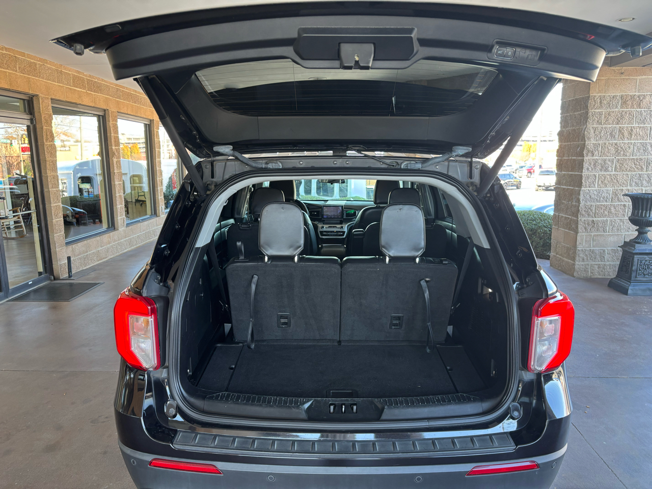 Ford Explorer XLT RWD 2021