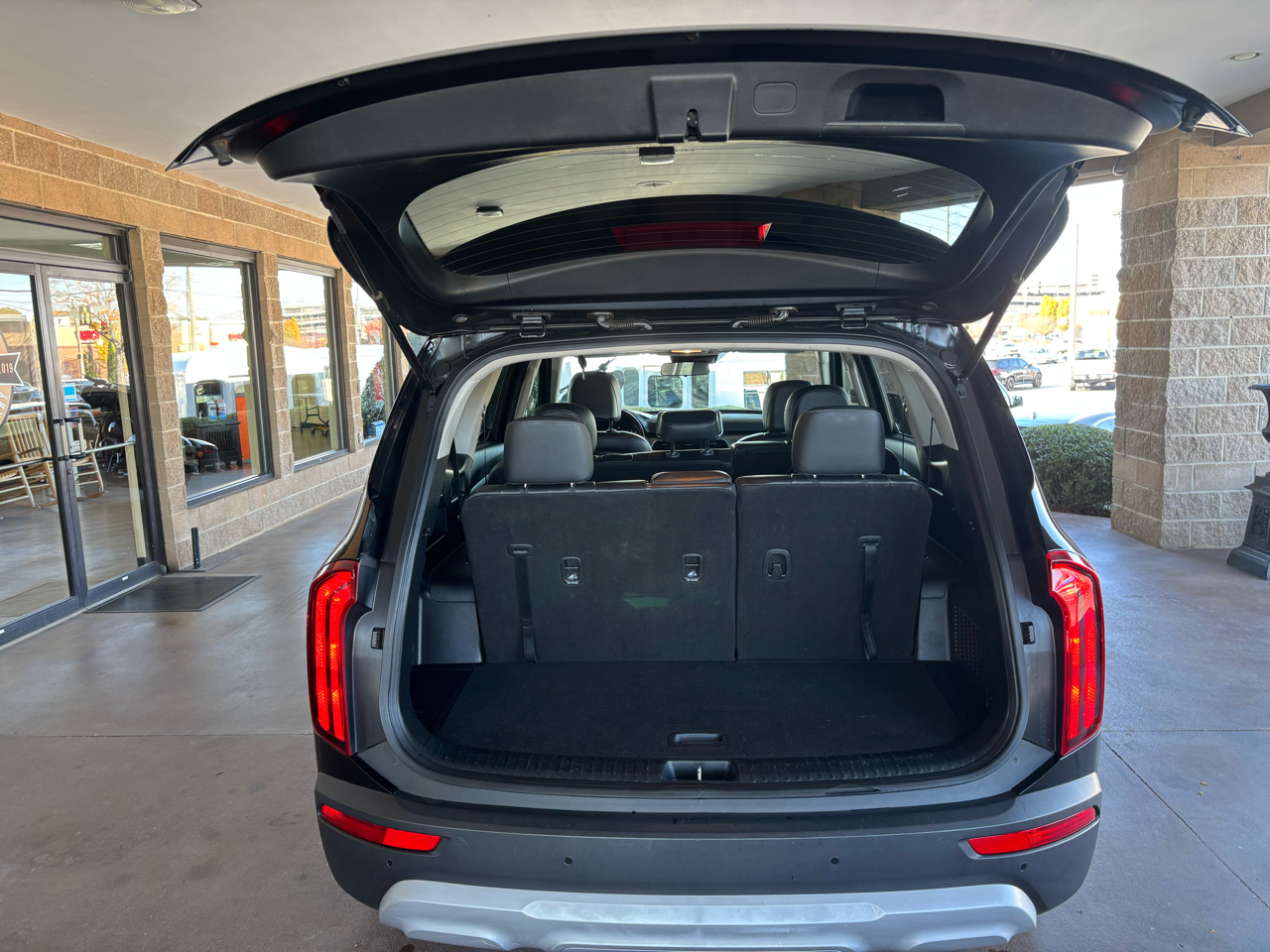 Kia Telluride LX FWD 2022