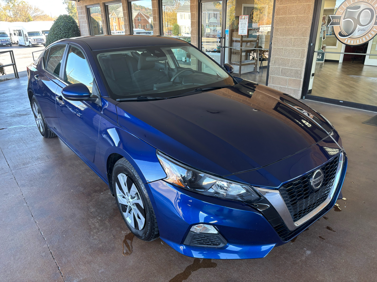 Nissan Altima 2.5 S Sedan 2022