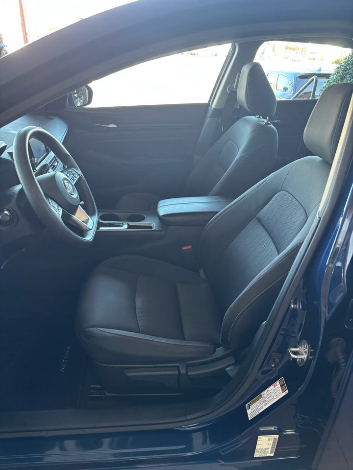 Nissan Altima 2.5 S Sedan 2022