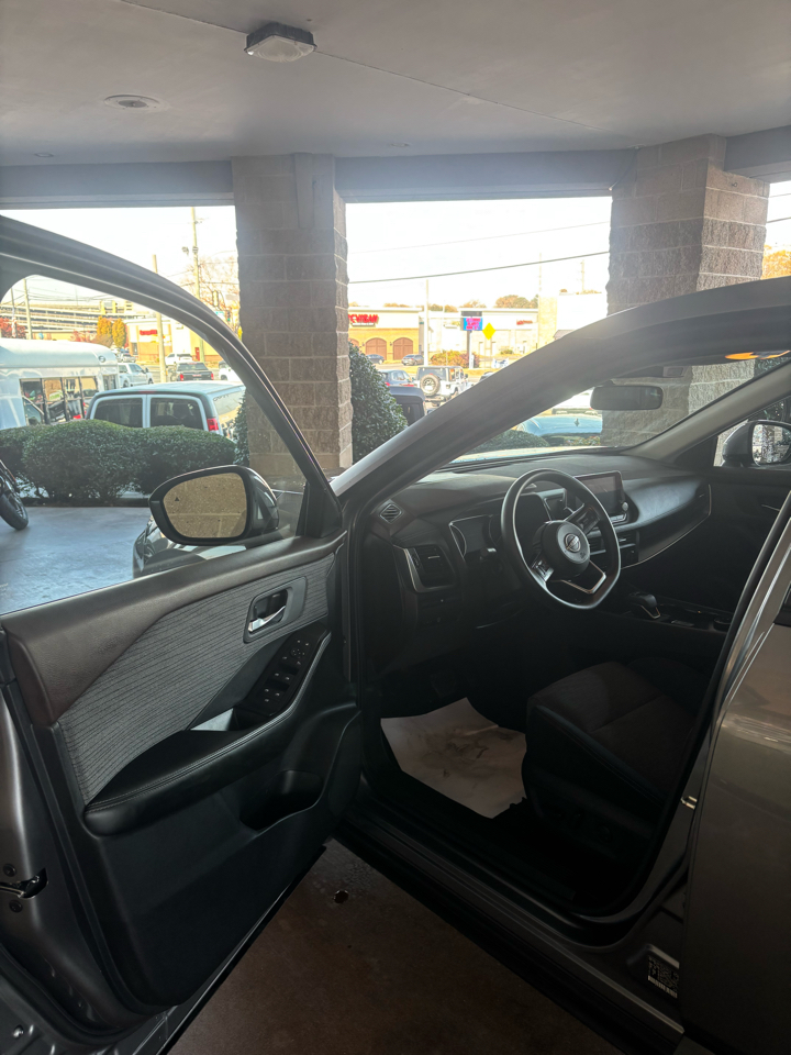 Nissan Rogue AWD SV 2023