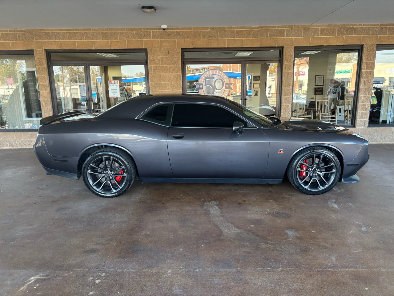 Dodge Challenger R/T Scat Pack RWD 2023