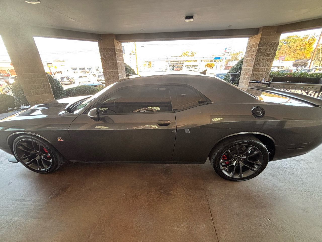 Dodge Challenger R/T Scat Pack RWD 2023