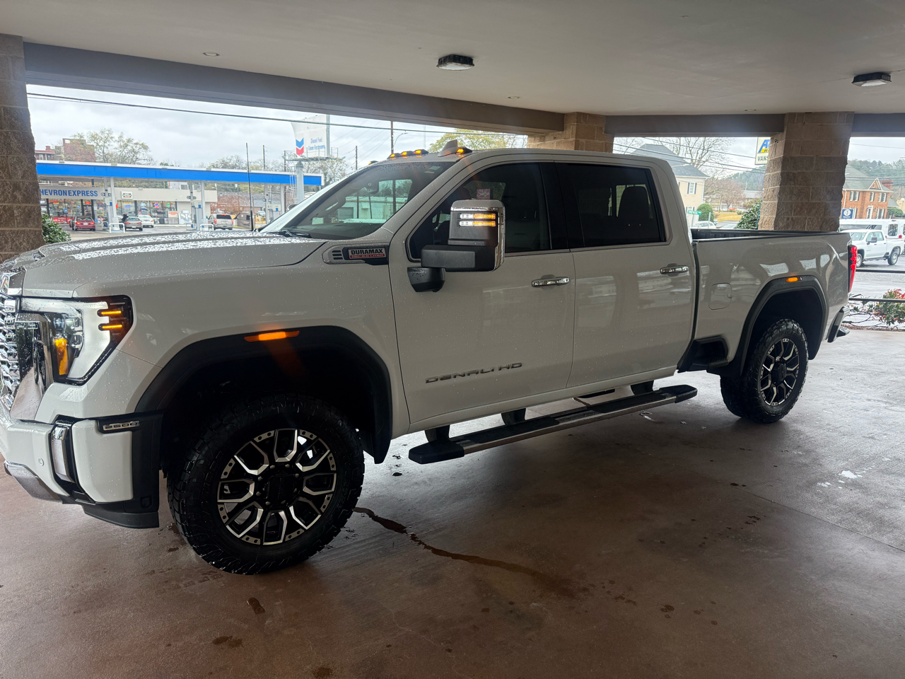 GMC Sierra 2500HD 4WD Crew Cab 159" Denali 2024