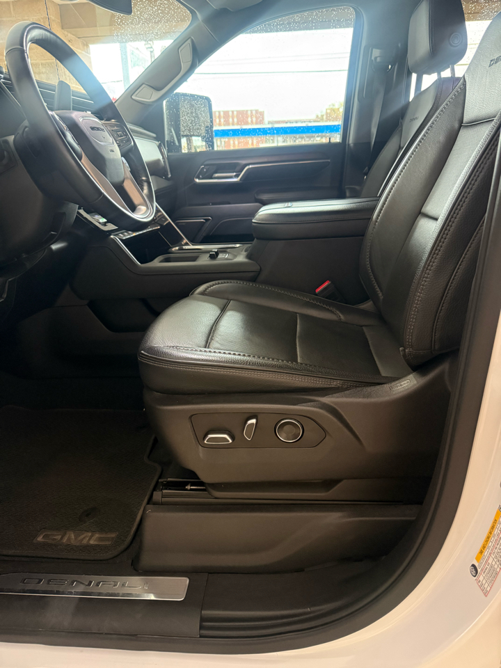 GMC Sierra 2500HD 4WD Crew Cab 159" Denali 2024