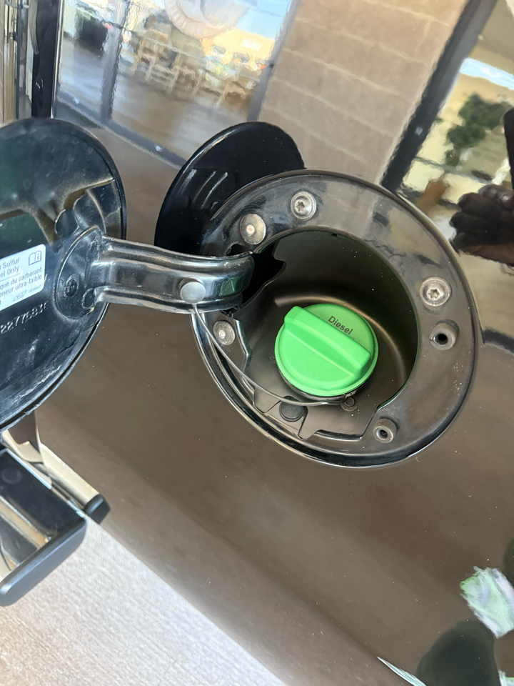 GMC Sierra 2500HD 4WD Crew Cab 153.7" Denali 2018