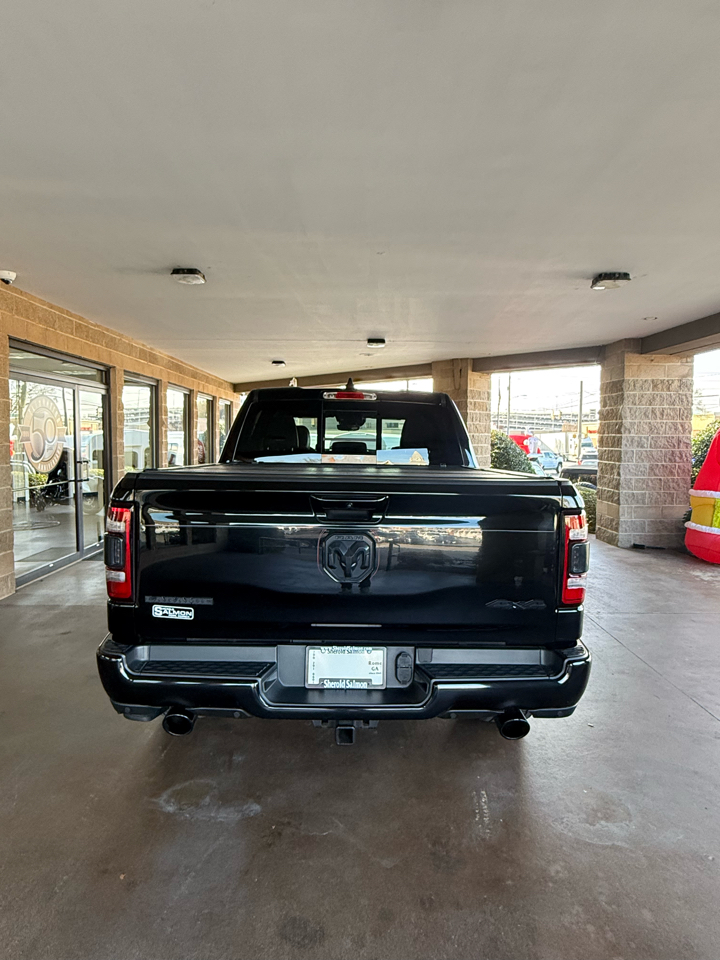 RAM 1500 Laramie 4x4 Crew Cab 5'7" Box 2021