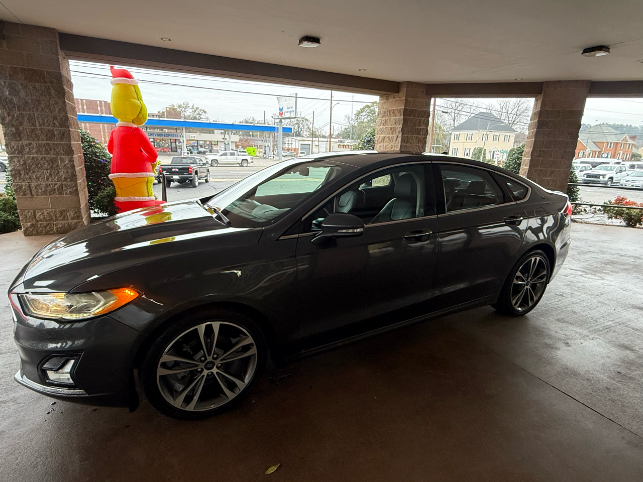 Ford Fusion Titanium FWD 2020