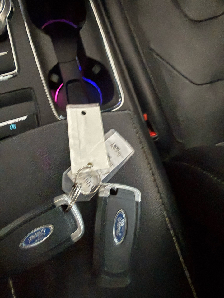 Ford Fusion Titanium FWD 2020