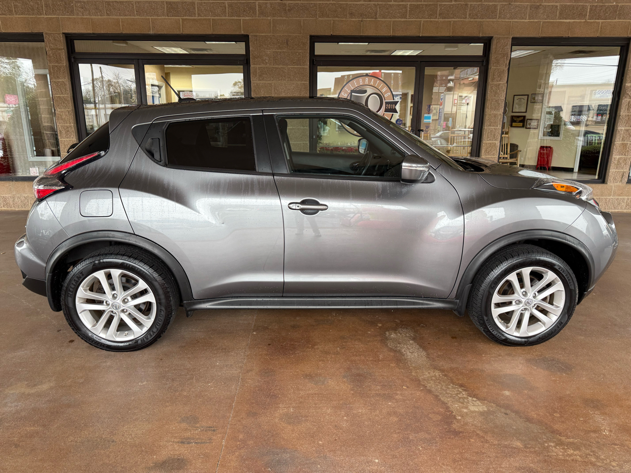 Nissan Juke 5dr Wgn CVT SV AWD 2016
