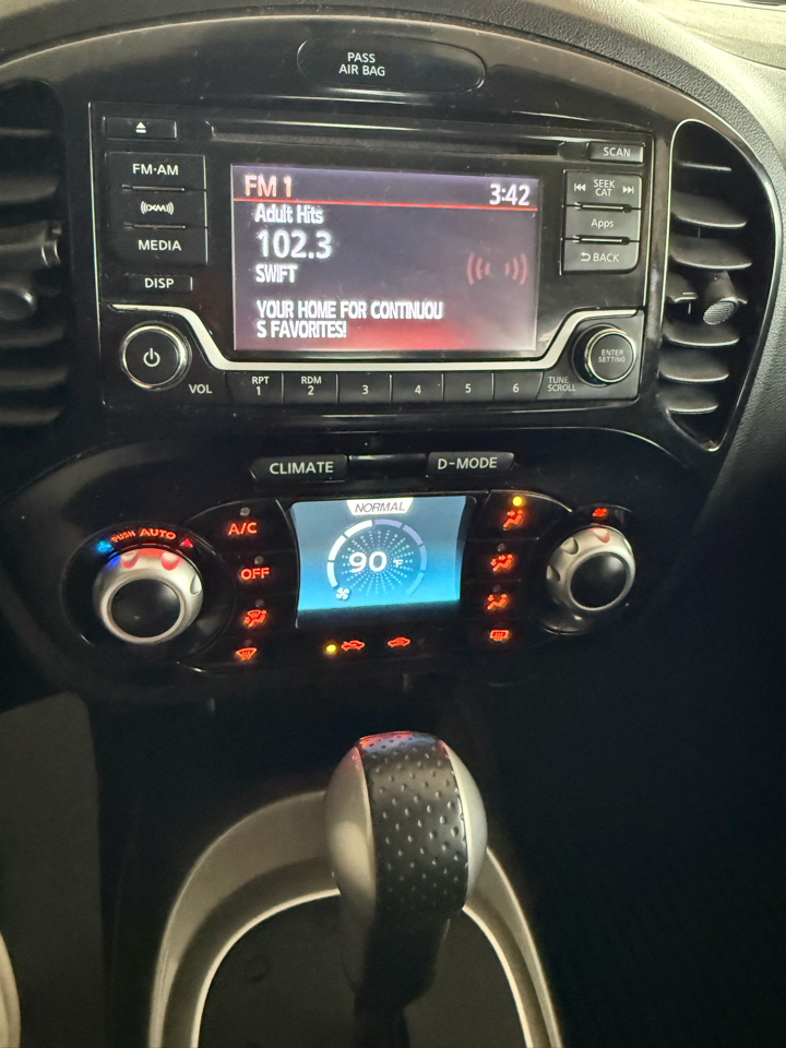 Nissan Juke 5dr Wgn CVT SV AWD 2016