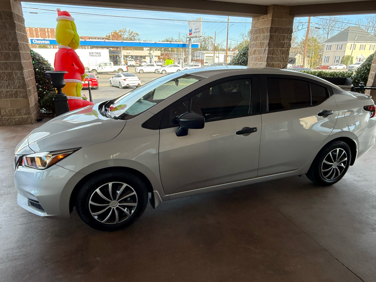 Nissan Versa S CVT 2020