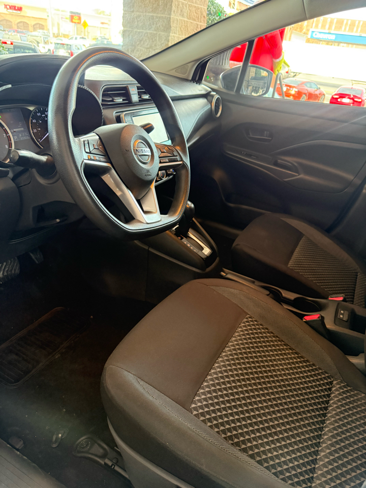 Nissan Versa S CVT 2020
