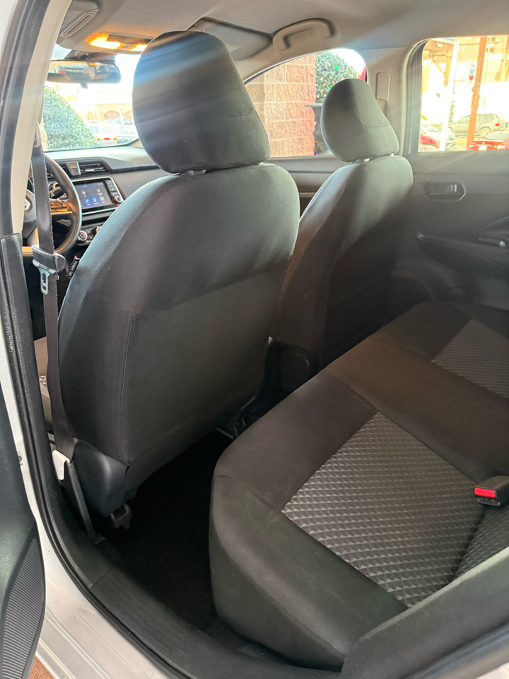 Nissan Versa S CVT 2020