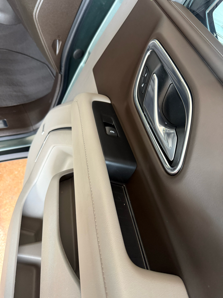 Chevrolet Tahoe 4WD 4dr Z71 2023