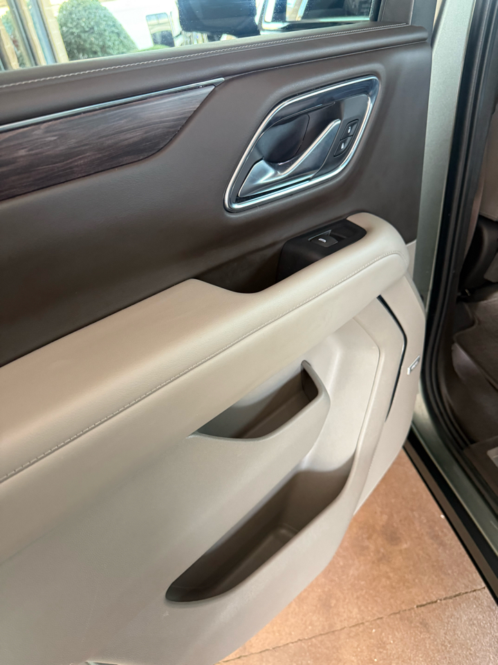 Chevrolet Tahoe 4WD 4dr Z71 2023