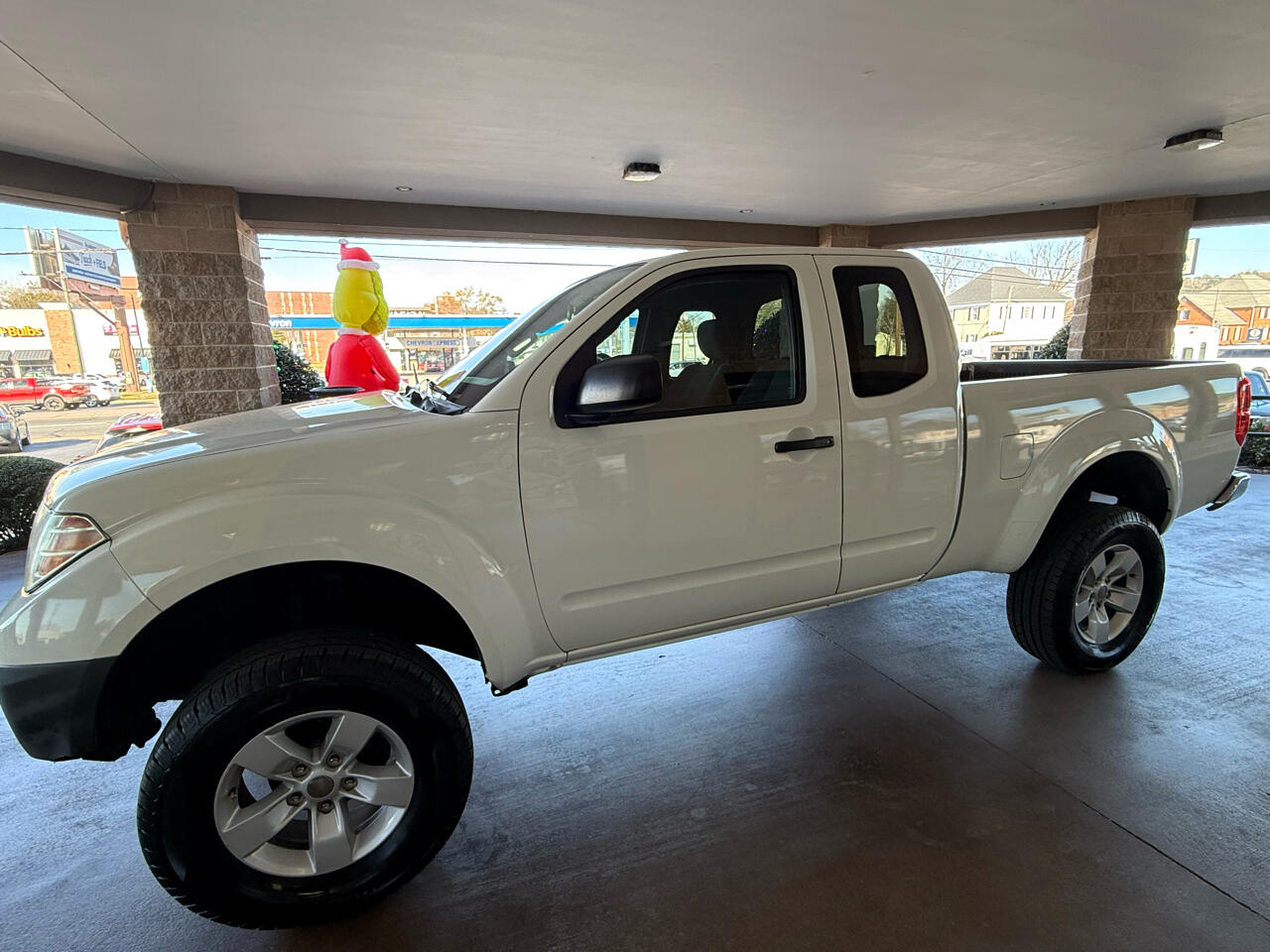 Nissan Frontier 2WD King Cab I4 Auto S 2016
