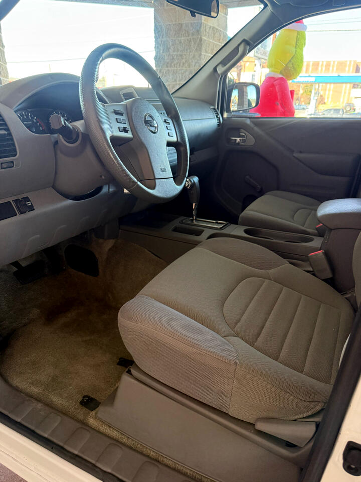 Nissan Frontier 2WD King Cab I4 Auto S 2016