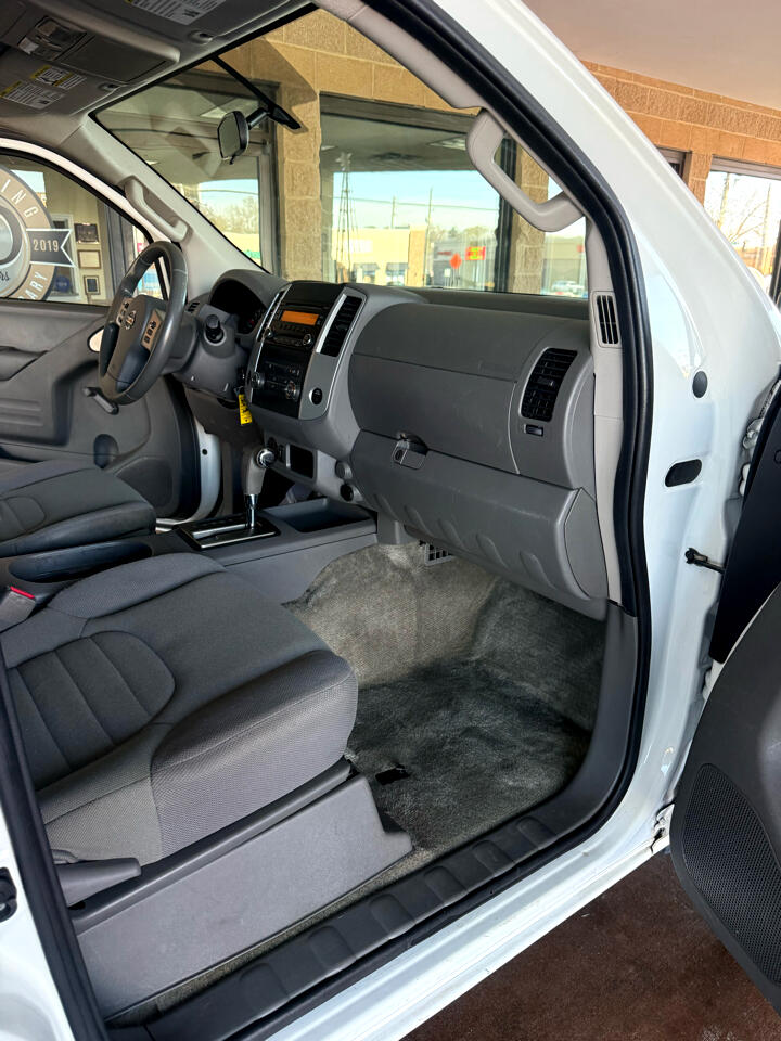 Nissan Frontier 2WD King Cab I4 Auto S 2016