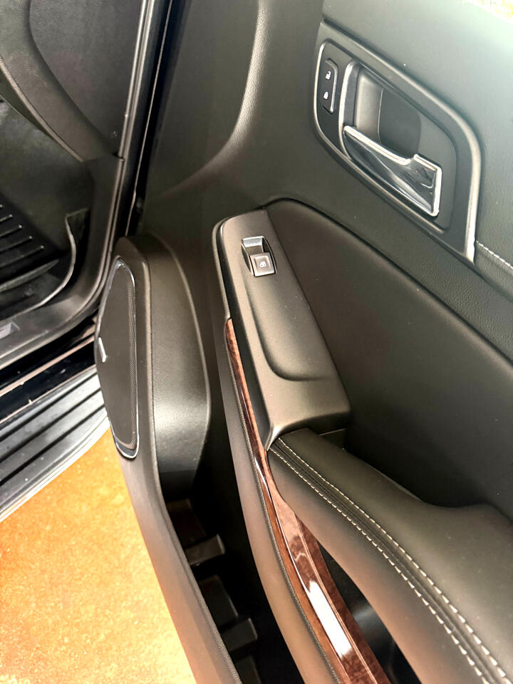 GMC Yukon 4WD 4dr SLT 2019