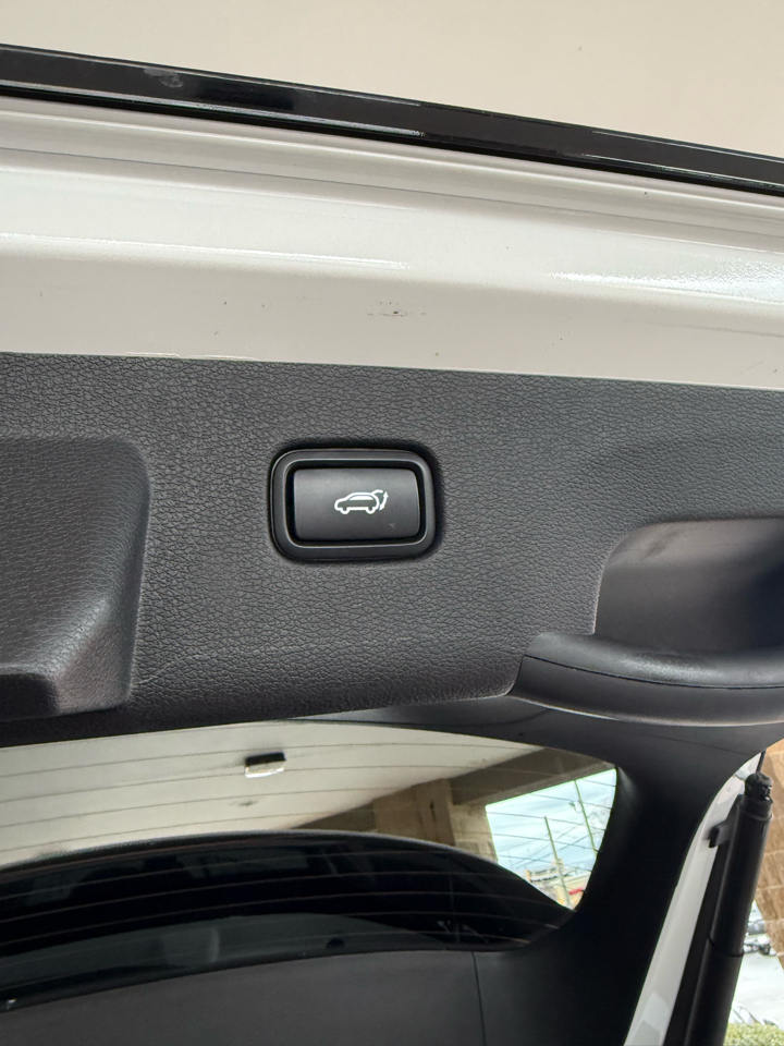 Kia Sportage SX FWD 2025