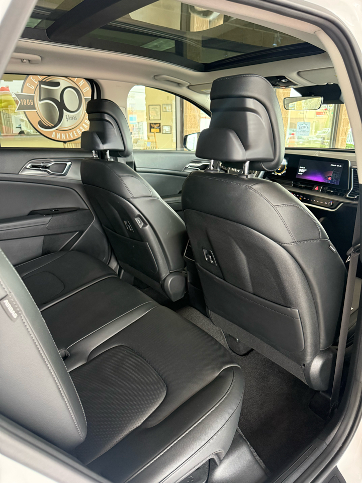 Kia Sportage SX FWD 2025