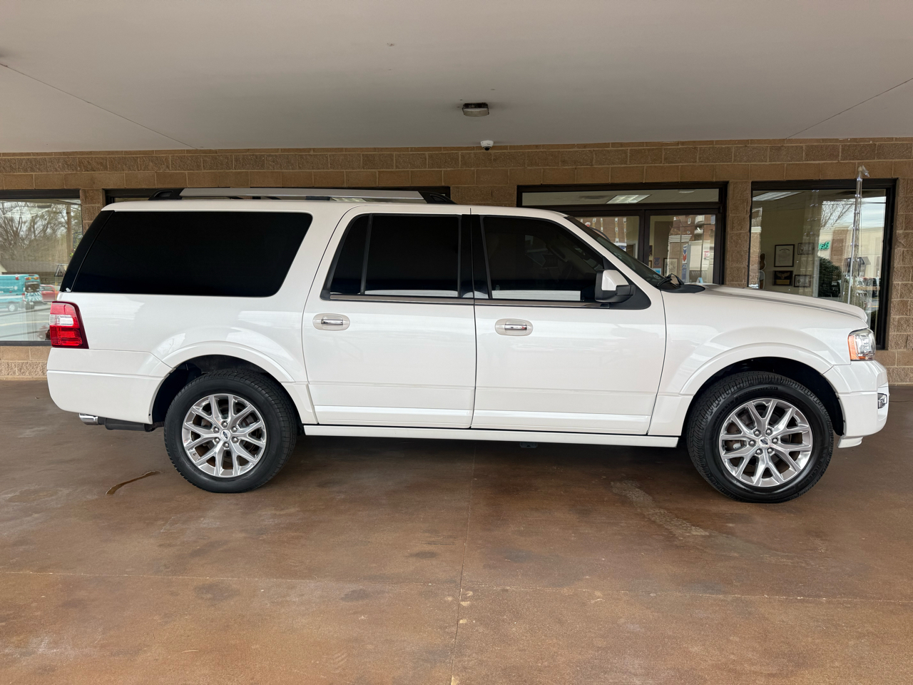 Ford Expedition EL Limited 4x2 2017